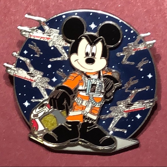 Rare Mickey Luke Skywalker in space 2007 Disney Pin, NEW - Picture 2 of 4